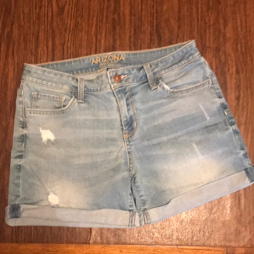 Arizona Jean Shorts